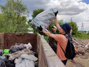 Жители Казани собрали с территории будущего Савиновского парка 40 мешков мусора