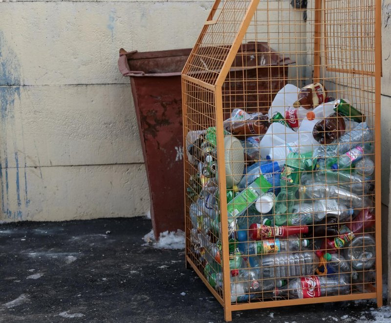 Жители Казани могут принять решение об установке контейнеров для селективного сбора мусора во дворах