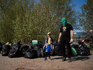 427 мешков мусора собрали жители Казани вместе с Чистомэном